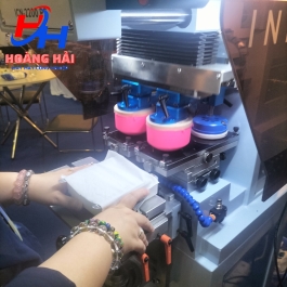 MÁY MAY IN TEM BẰNG KHÍ